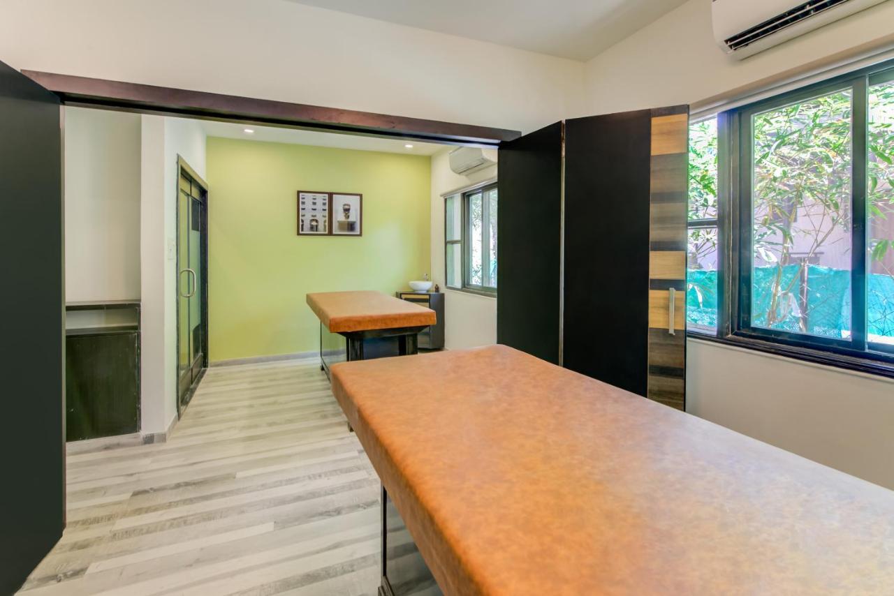 Отель Club Mahindra Netrang Экстерьер фото