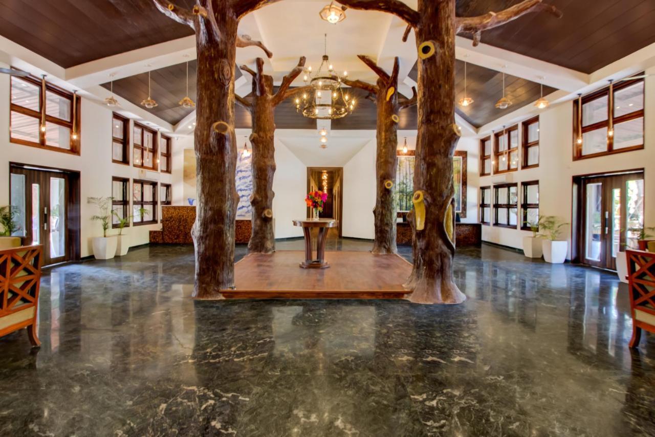 Отель Club Mahindra Netrang Экстерьер фото
